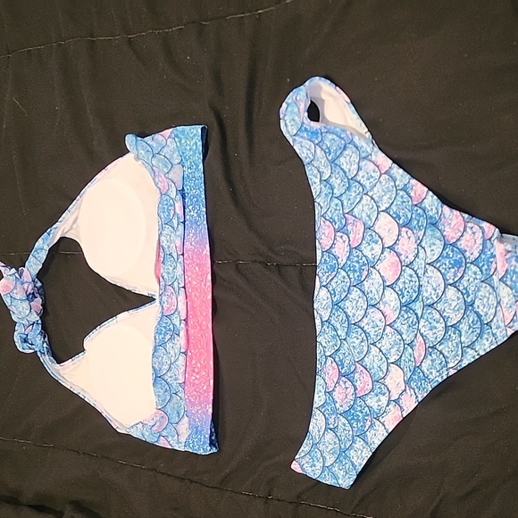 Halter Mermaid swimsuit 2pc bikini - Picture 8 of 11